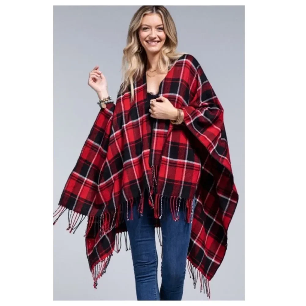 🧣Soft red plaid ruana cloak with fringe 🧣 - Picture 1 of 3